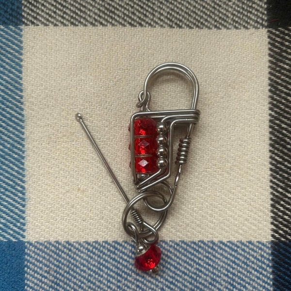 keychain for men, handmade wire wrapped keychain, Handmade stainless steel wire Carabiner keychain - Gifts for boyfriend and truck driver