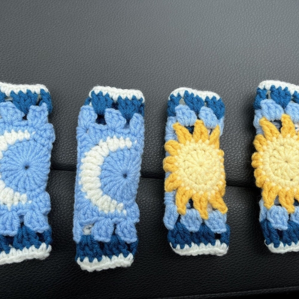 4PCS car roof support gloves car handle protection cover car handle gloves,Crochet Sun Moon Flower Universal Protective Hand Cover
