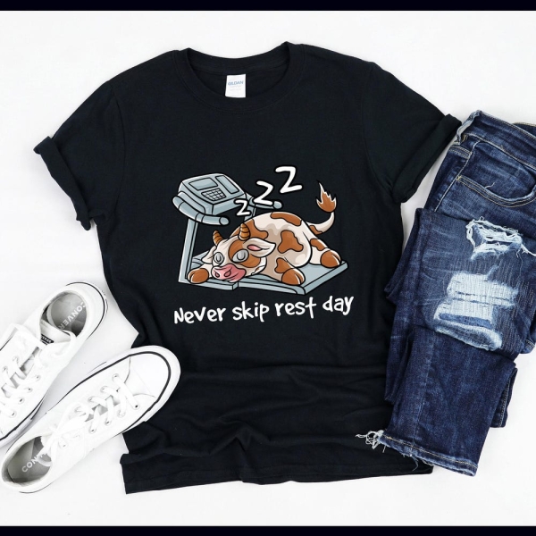 Never Skip Rest Day | Sleeping Cow | Farmer | Fitness Body Building | Gym Work Out Gift | Heifer | T-Shirt | Tank Top | Sweatshirt | Hoodie