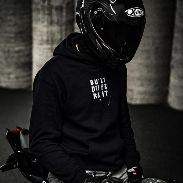 Men's Motorcycle Hoodie Crafted from a Durable Aramid-Cotton Blend for Ultimate Protection & Comfort.