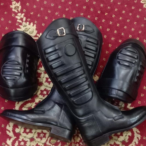 Premium Leather Polo Gear Set: Custom Boots with Protective Padding for Riding Leather Polo Shoes Polo kneepads polo gear Equestrian Boots